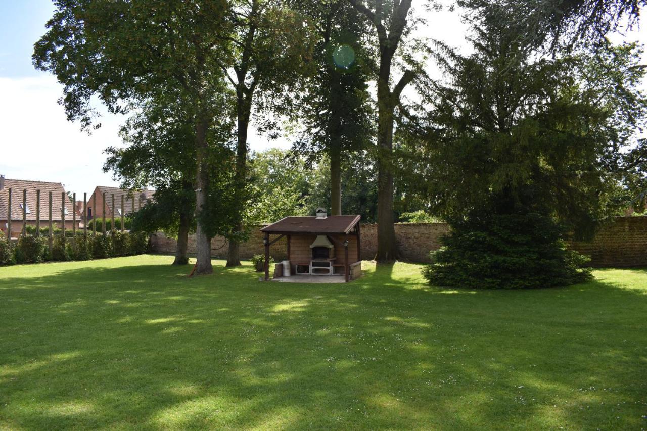 Hotel Logis Manoir de Fourcy à Corbehem Extérieur photo