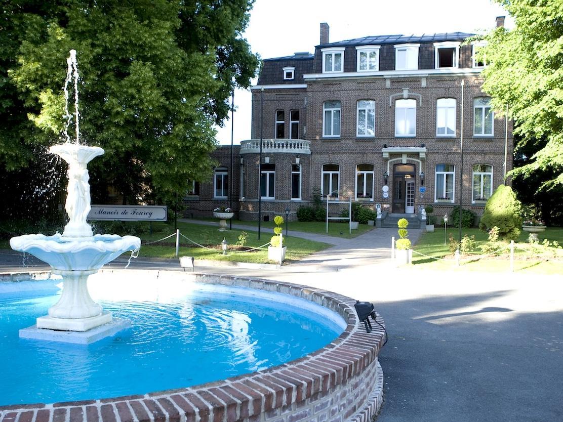 Hotel Logis Manoir de Fourcy à Corbehem Extérieur photo