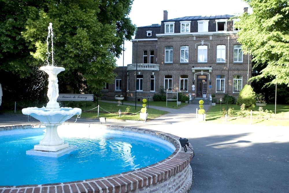 Hotel Logis Manoir de Fourcy à Corbehem Extérieur photo